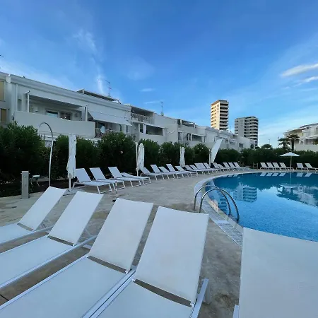 Wave N.13 Lido di Jesolo